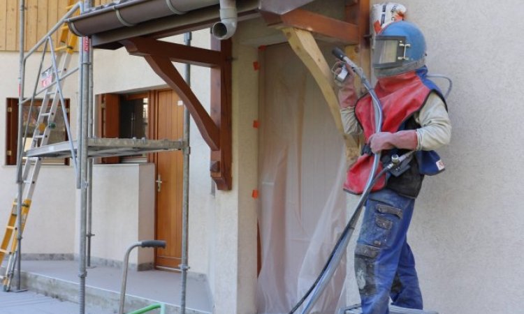 Sablage / aérogommage , entretien de façade et boiserie 